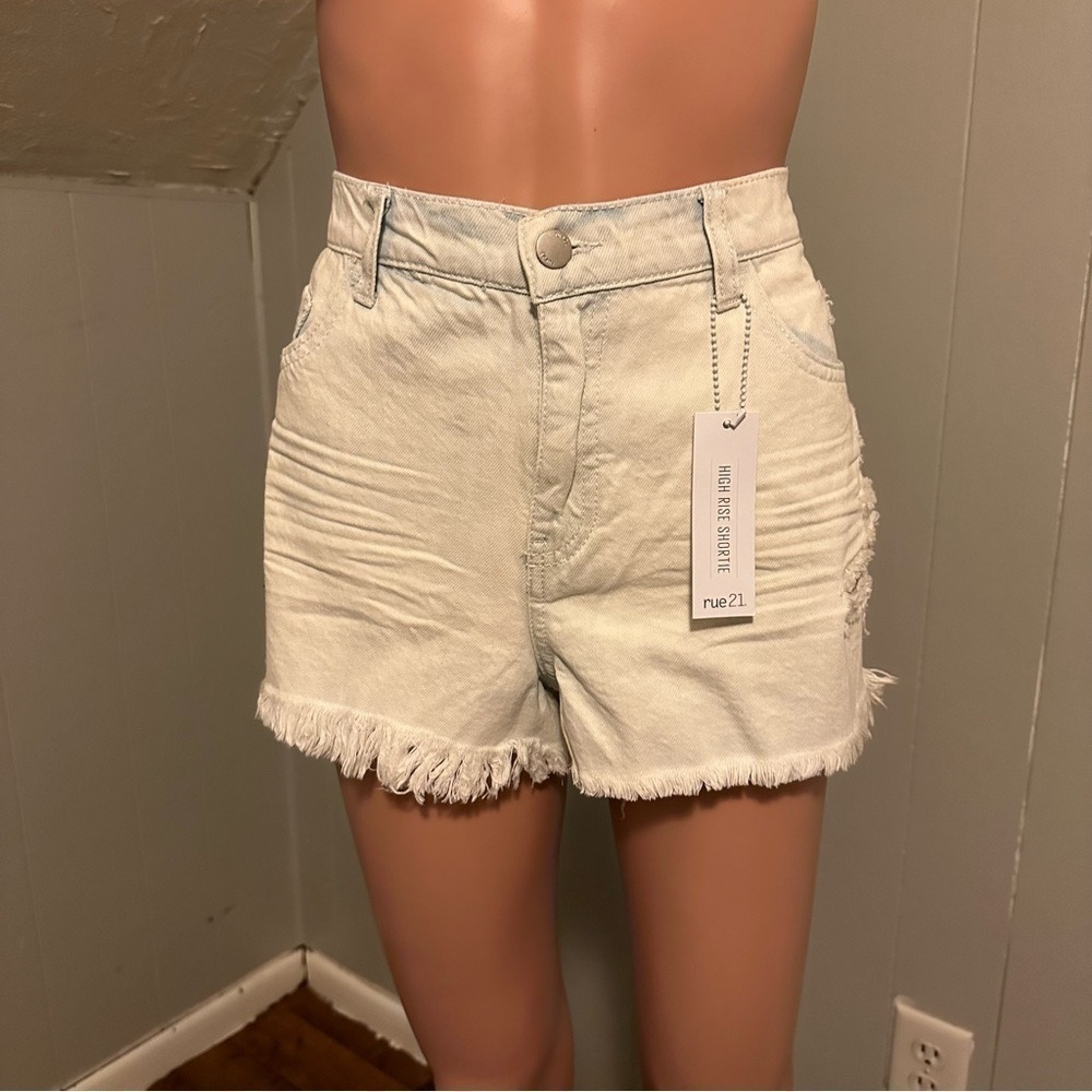 Rue21 High Rise Shortie - Picture 3 of 13
